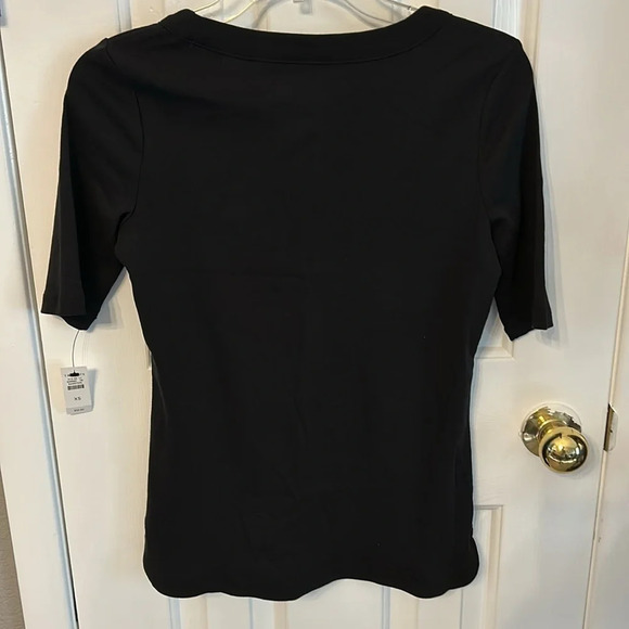 Talbots Women’s (XS) Black 100% Pima Cotton Short Sleeve Pullover Everyday Tee - Picture 2 of 5